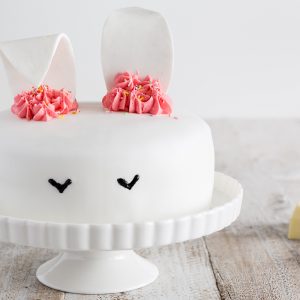 BUNNY CAKE